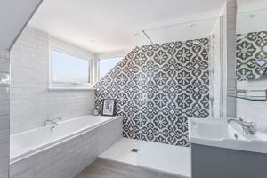 Photo 16- click for photo gallery